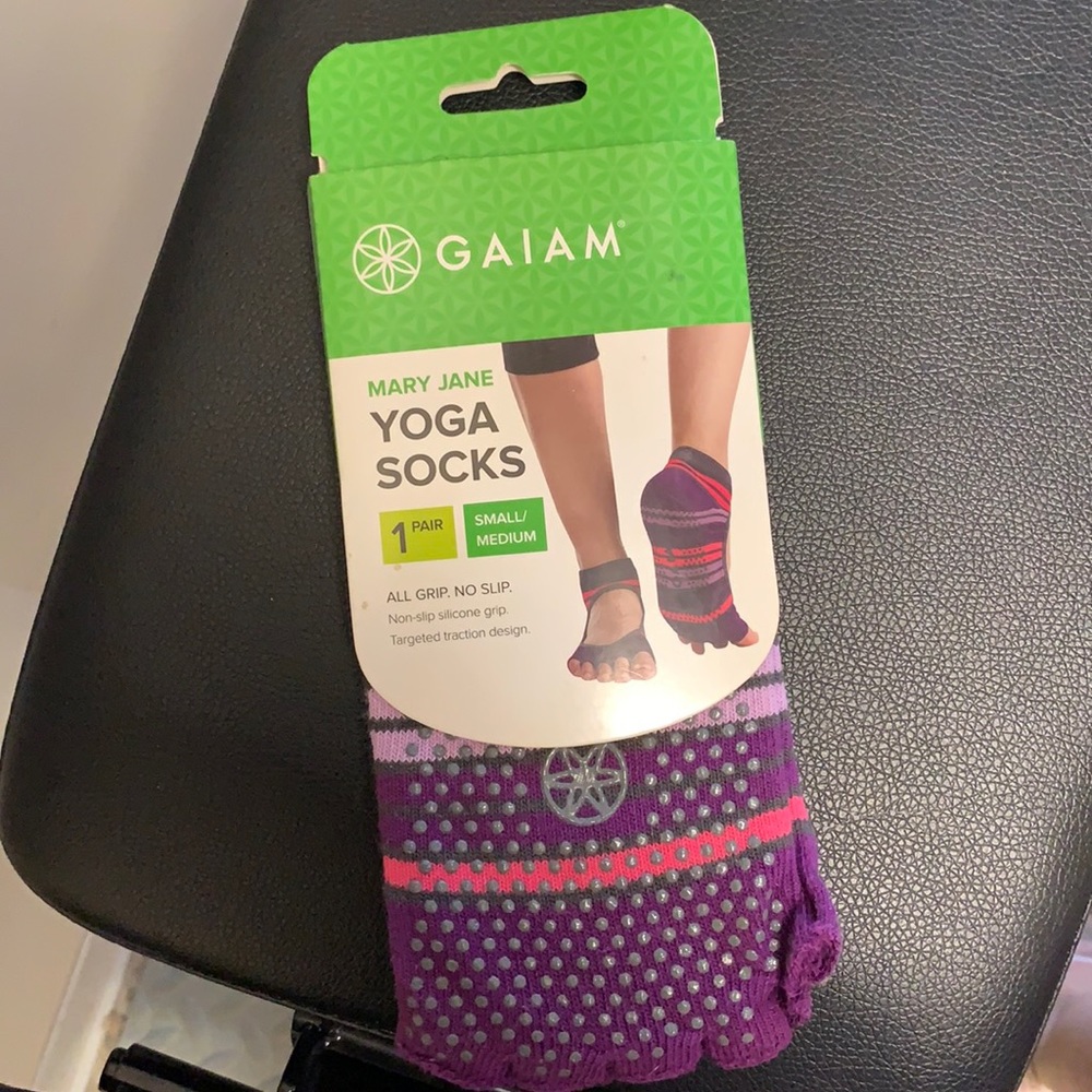 Gaiam Yoga Socks 🧦